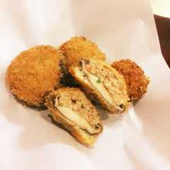 รูปของ ジューシー♪椎茸の肉詰めフライ