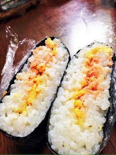 しゃけたまマヨのおにぎらず!-レシピのメイン写真