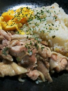 簡単☆炊飯器でゆず胡椒入りチキンライス。-レシピのメイン写真