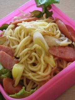 ネギ焼きそば弁当-レシピのメイン写真