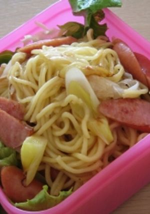 ネギ焼きそば弁当-レシピのメイン写真