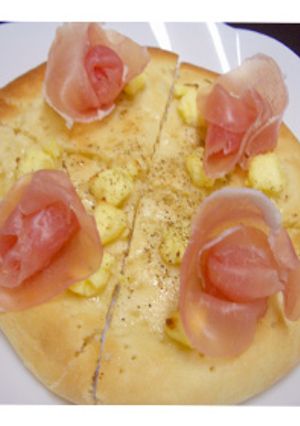 ★生ハムとクリームチーズのハニーピザ★-レシピのメイン写真