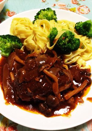家族ニコニコ煮込みハンバーグ♡-レシピのメイン写真