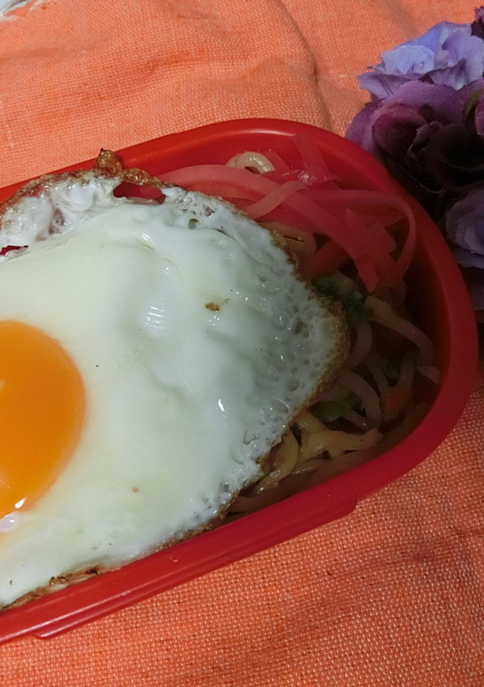 とろり目玉焼きそば-レシピのメイン写真
