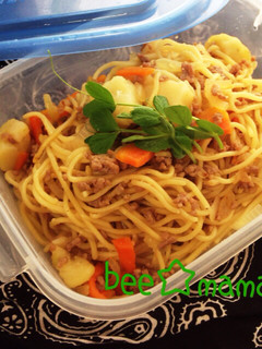 時短 ア*レンジ* 肉じゃが焼きそば-レシピのメイン写真