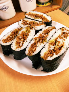 焼きそば入りおにぎらず-レシピのメイン写真