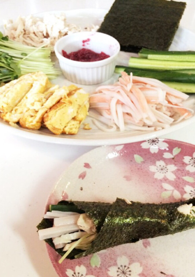 手巻き和風サラダ〜梅味〜-レシピのメイン写真