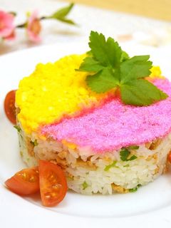 お手軽♡鶏そぼろと三つ葉のお寿司♪-レシピのメイン写真