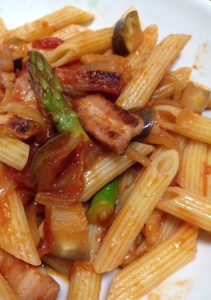 おうちでおもてなし☆トマトソースペンネ-レシピのメイン写真