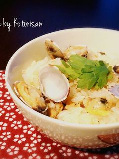 旬を美味しく♡春の海香るあさりご飯-レシピのメイン写真