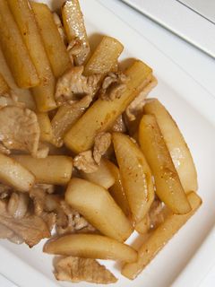 男の大根と豚肉の醤油炒め。-レシピのメイン写真