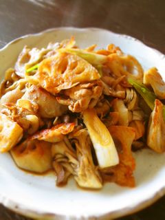 豚とれんこんきのこのガリぽん炒め-レシピのメイン写真