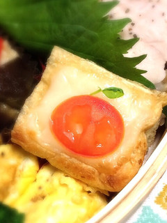 【お弁当】りんご柄 ヘルシー油揚げサンド-レシピのメイン写真