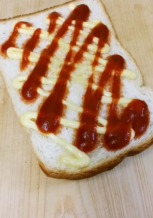 プアマンズトースト　マヨ＆ケチャップだけ-レシピのメイン写真