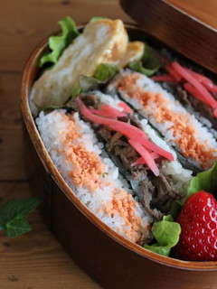 牛丼なおにぎらず♪-レシピのメイン写真