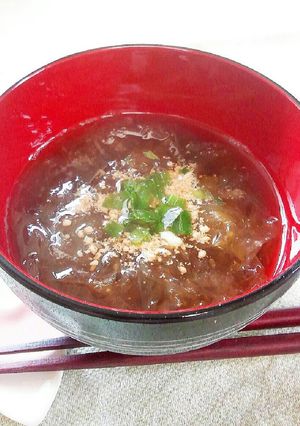 即席・簡単☆とろろ昆布のお吸い物-レシピのメイン写真