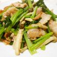 小松菜とベーコンしめじの炒め物