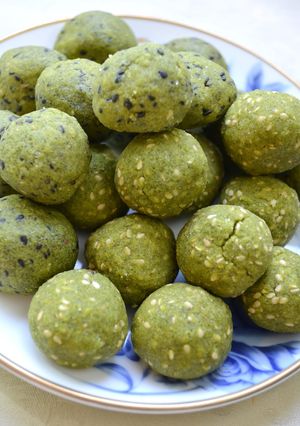 レンジで超簡単♪和風抹茶スノーボール-レシピのメイン写真
