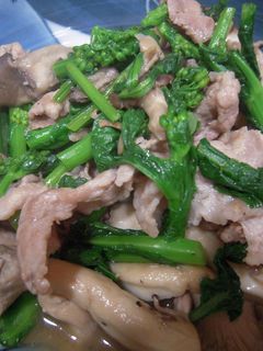 *菜の花ときのこの豚肉炒め*-レシピのメイン写真