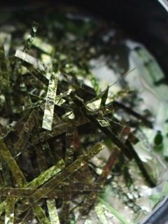 海苔とワカメのお味噌汁-レシピのメイン写真