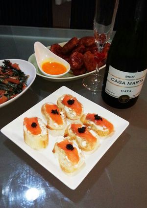 たまには贅沢!超簡単キャビアのせカナッペ-レシピのメイン写真