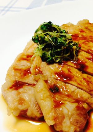 厚切り豚肉のさっぱり生姜焼き♪-レシピのメイン写真