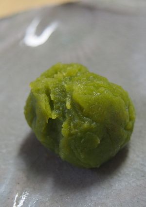 えんどうの練り切り-レシピのメイン写真