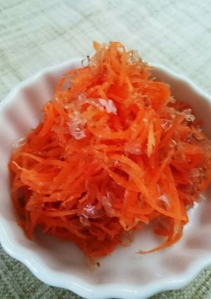 簡単すぎ！にんじんのおつまみ-レシピのメイン写真