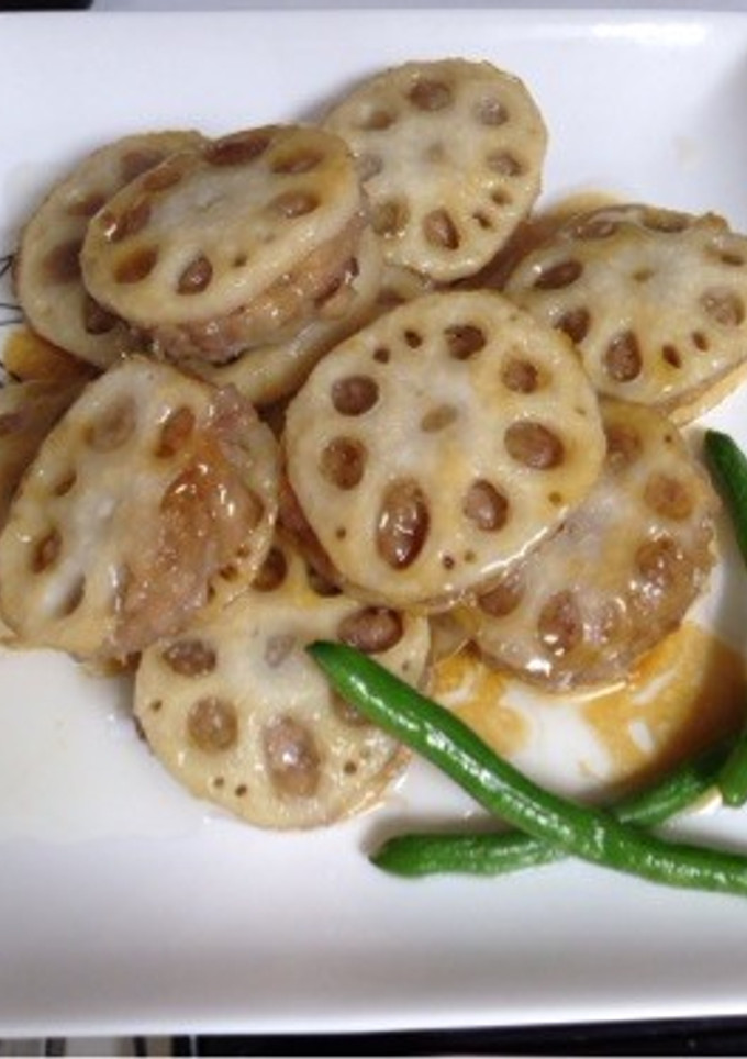 簡単‼︎れんこんと挽肉のはさみ焼き-レシピのメイン写真