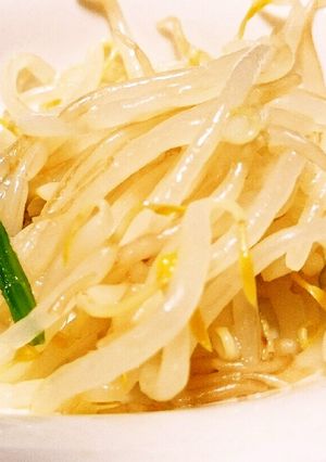 お湯で茹でない、もやし・・・-レシピのメイン写真