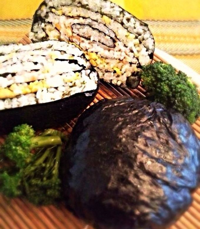 春色♪細工おにぎらず&おにぎり*花見弁当-レシピのメイン写真