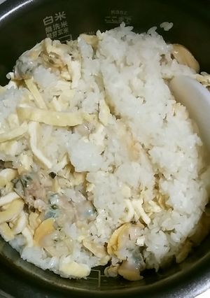 白はまぐり(ホンビノス貝)の炊き込みご飯-レシピのメイン写真