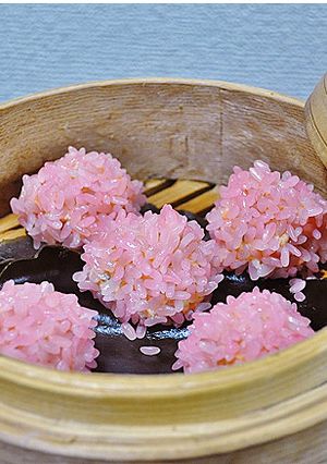 春色～♪ サーモンの餅米シュウマイ-レシピのメイン写真