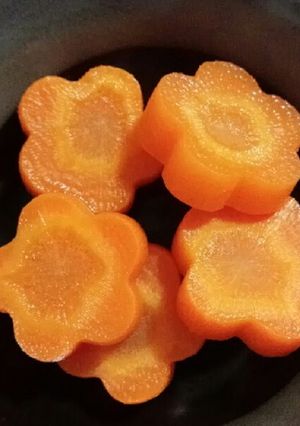 お弁当に、まるでマリメッコ♡人参-レシピのメイン写真