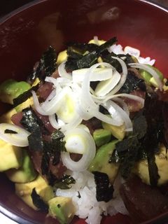 アボカドまぐろ丼-レシピのメイン写真