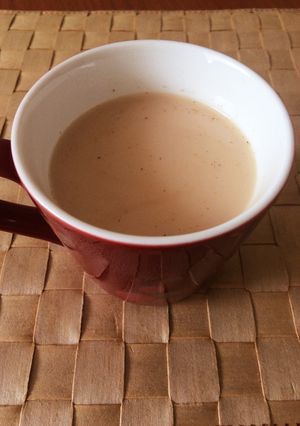 胡椒&ココナツオイル入豆乳ルイボスティー-レシピのメイン写真
