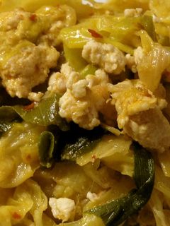 鶏ひき肉とキャベツの辛みそ炒め✾-レシピのメイン写真
