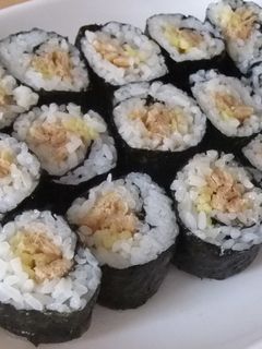 海苔巻きの具はお稲荷さん♫-レシピのメイン写真
