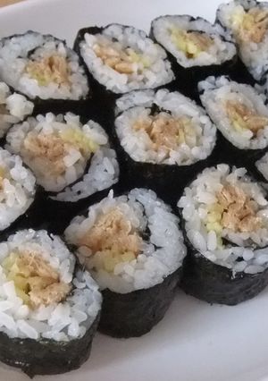 海苔巻きの具はお稲荷さん♫-レシピのメイン写真