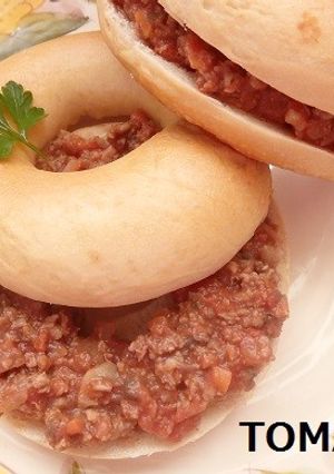 簡単カフェ風✿ベーグルサンドミートソース-レシピのメイン写真