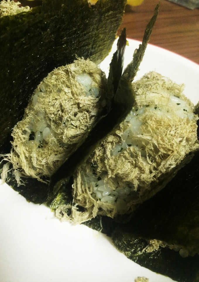 とろろ昆布巻きおにぎり-レシピのメイン写真