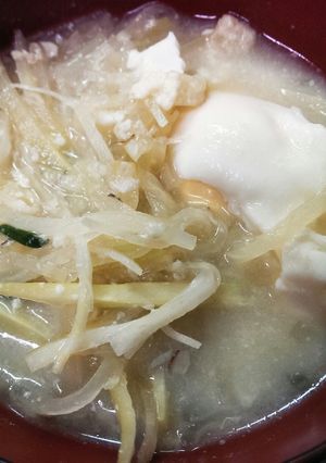 白味噌の卵まるごと味噌汁◆なつかしーっ-レシピのメイン写真