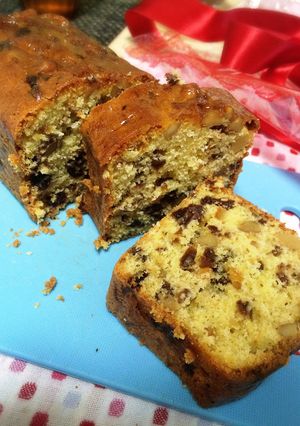 具沢山のナッツとレーズンパウンドケーキ-レシピのメイン写真