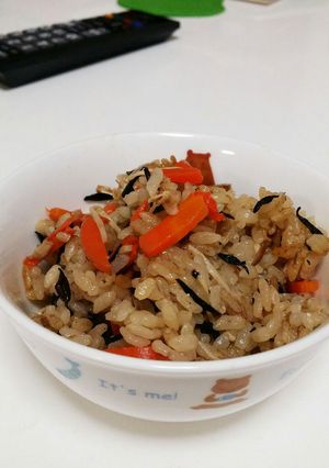 ♥離乳食完了期♥大人と一緒の炊き込みご飯-レシピのメイン写真