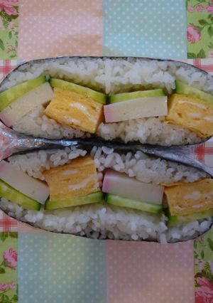 お花見弁当に♪かまぼこおにぎらず-レシピのメイン写真