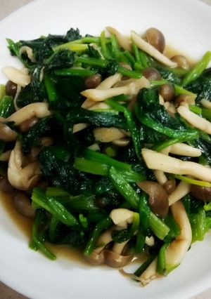 しめじとほうれん草炒め-レシピのメイン写真