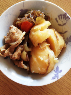 簡単☆煮込むだけ肉じゃが-レシピのメイン写真