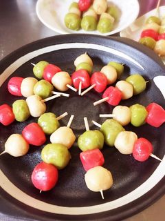 ★簡単!子どもと作る♪三色団子★-レシピのメイン写真