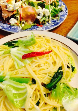 キャベツと、小松菜のペペロンチーノ-レシピのメイン写真