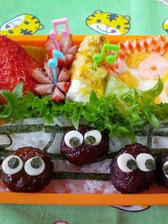 ミートボールくろすけで音符弁♪-レシピのメイン写真